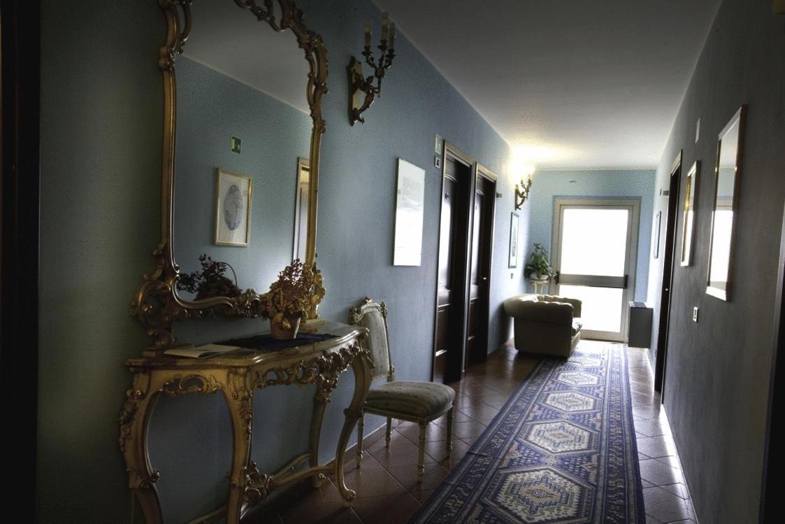 Hotel Nastro Azzurro Monguzzo Dış mekan fotoğraf