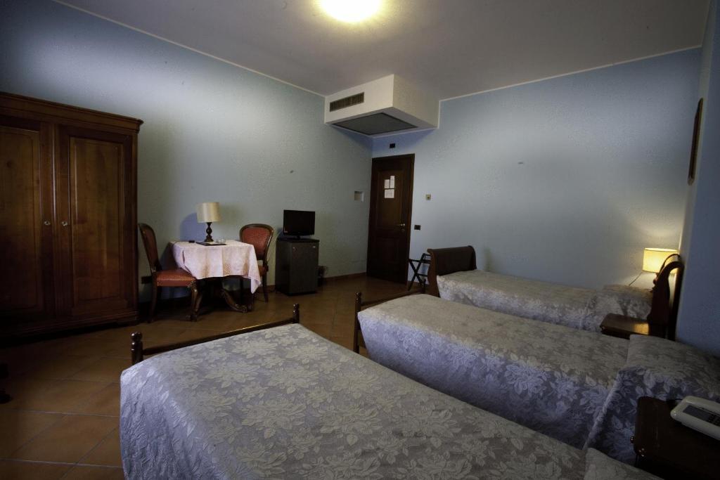 Hotel Nastro Azzurro Monguzzo Oda fotoğraf